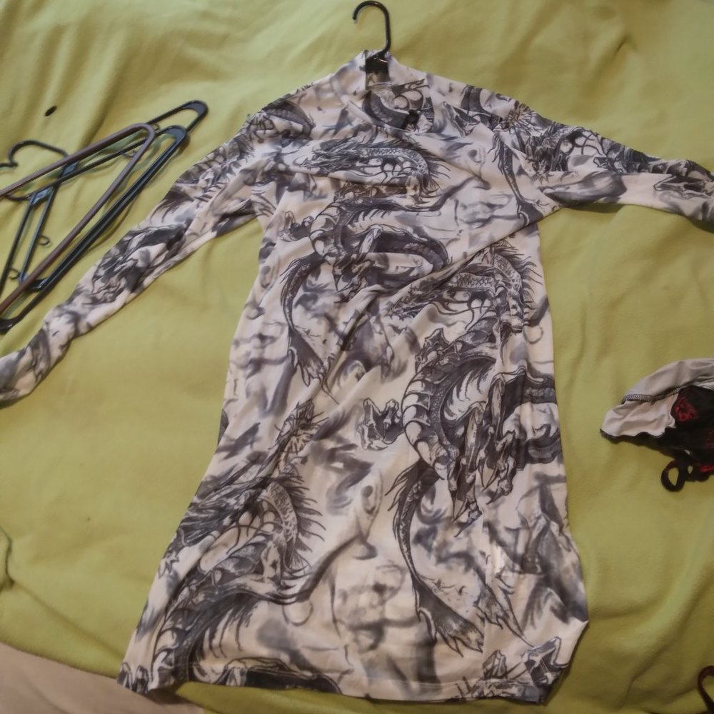 Mesh Greg white black dress